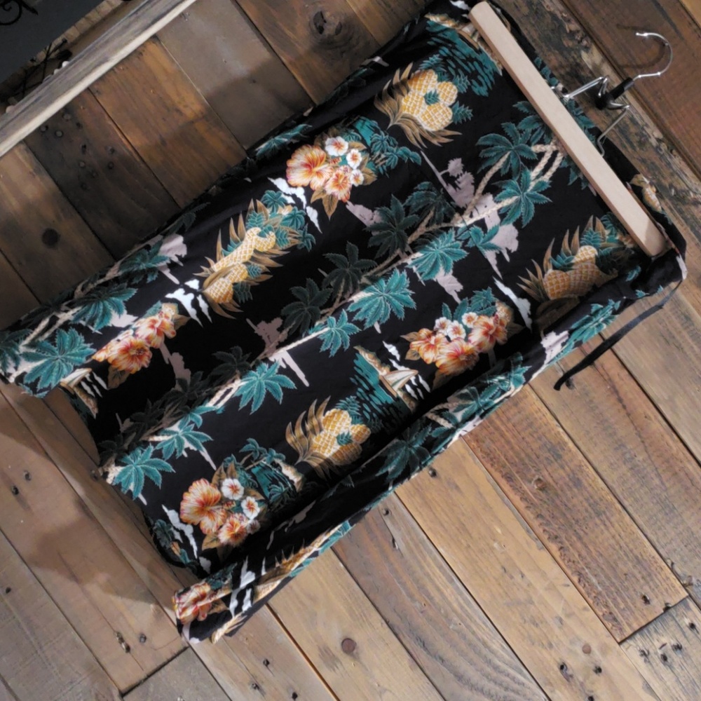 Tiki Style Skirt